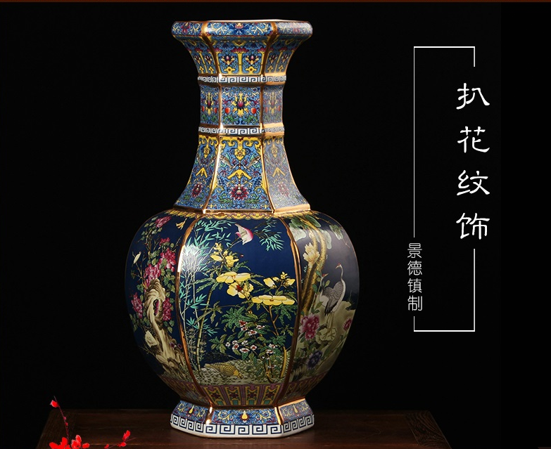 景德镇陶瓷礼品花瓶定做，加企业LOGO标识，可以印字
